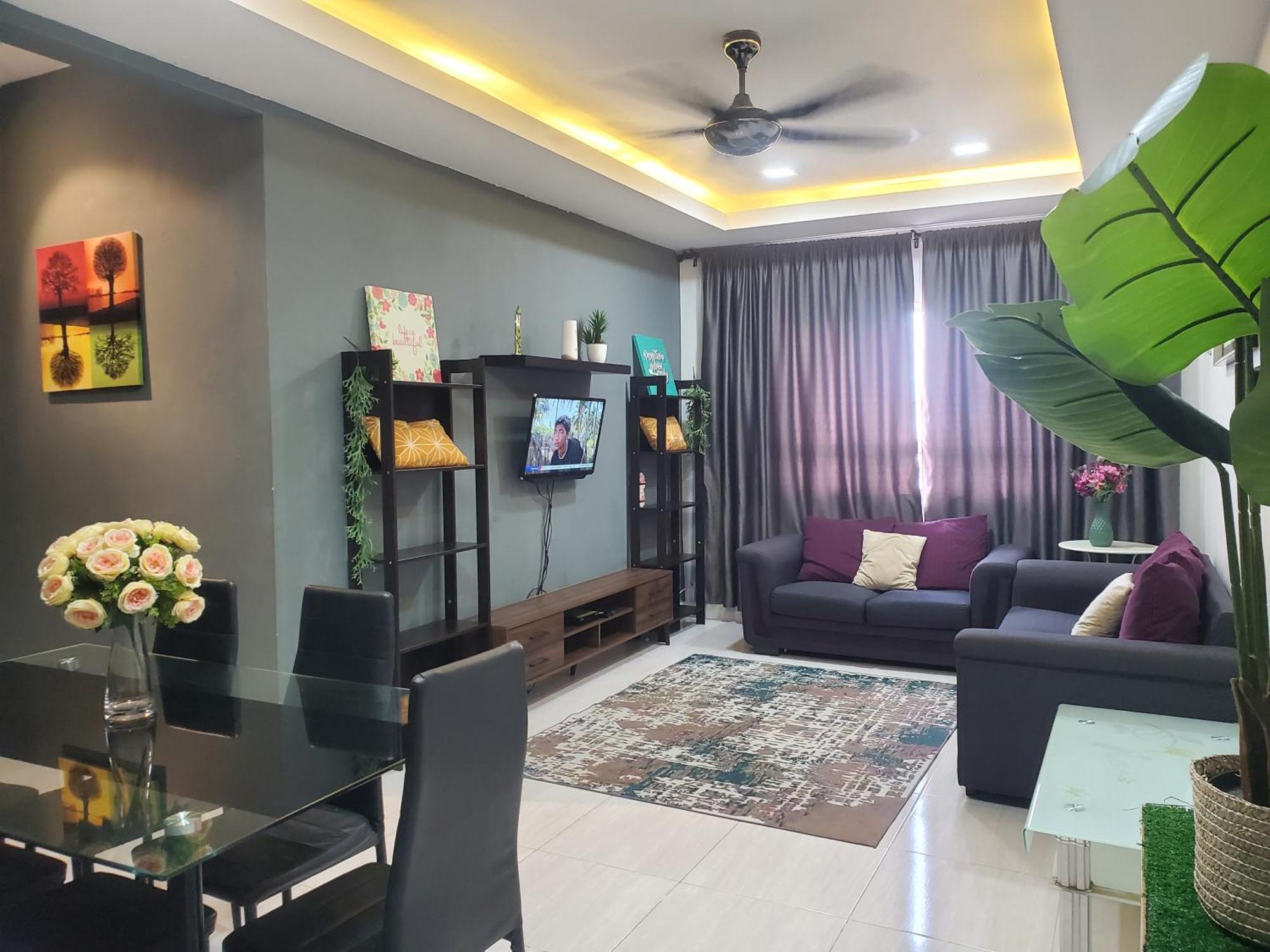 Casa Inderaloka Pantai Batu Buruk Lejlighed Kuala Terengganu Eksteriør billede